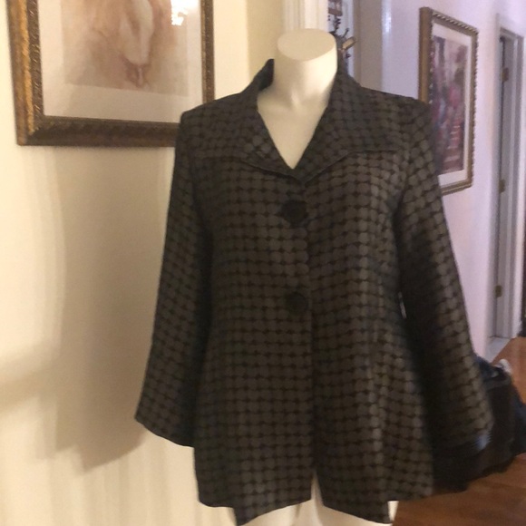 Gorgeous gray and black blazer - Picture 1 of 5